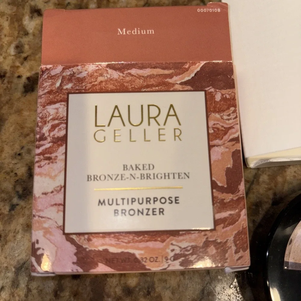 Laura Geller Baked Bronze-N-Brighten Multipurpose Bronzer -‎ Medium - .32 oz NIB